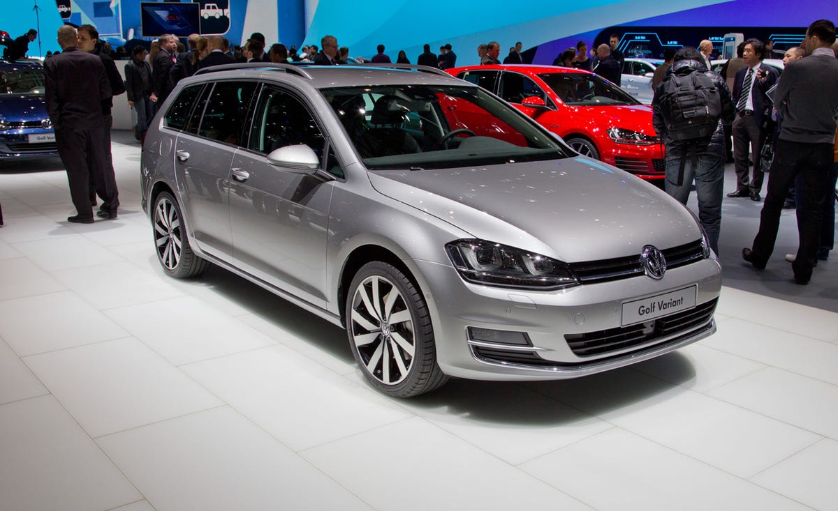 15 Volkswagen Golf Variant Sportwagen 11 News 11 Car And Driver