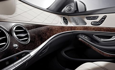 Mode of transport, Automotive design, Luxury vehicle, Mercedes-benz, Personal luxury car, Steering wheel, Sports car, Steering part, Supercar, Carbon, 