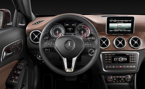 Motor vehicle, Steering part, Mode of transport, Automotive design, Steering wheel, Product, Transport, Speedometer, Red, Center console, 