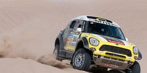 Mini-Cooper-Countryman-ALL4-Racing-Dakar