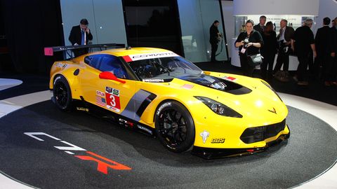 preview for How the 2015 Corvette Z06 Influenced the C7.R Race Car