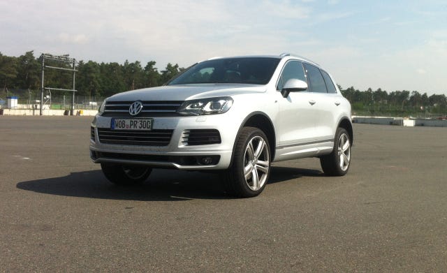 2014 Volkswagen Touareg V-8 TDI First Drive – Review – Car and Driver