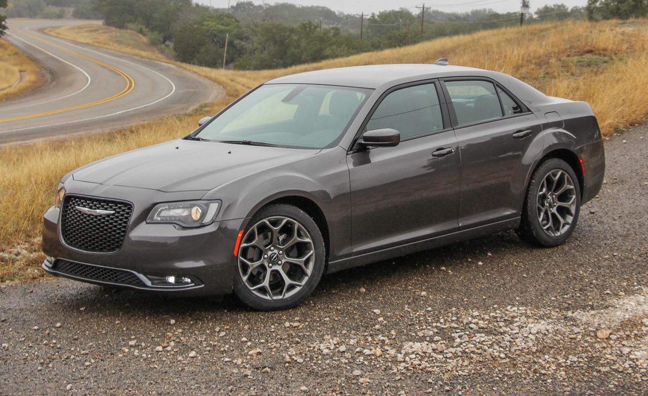 2015 Chrysler 300 V-6 RWD/AWD First Drive Â¬– Review  – Car and Driver