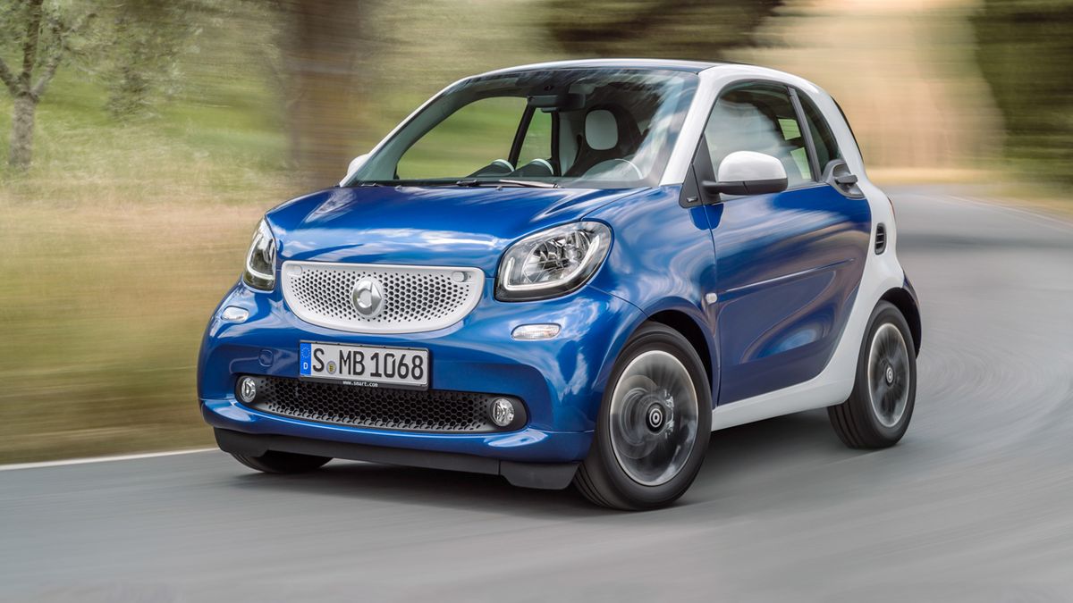2016 Smart ForTwo - Big Guy, Small Car Review