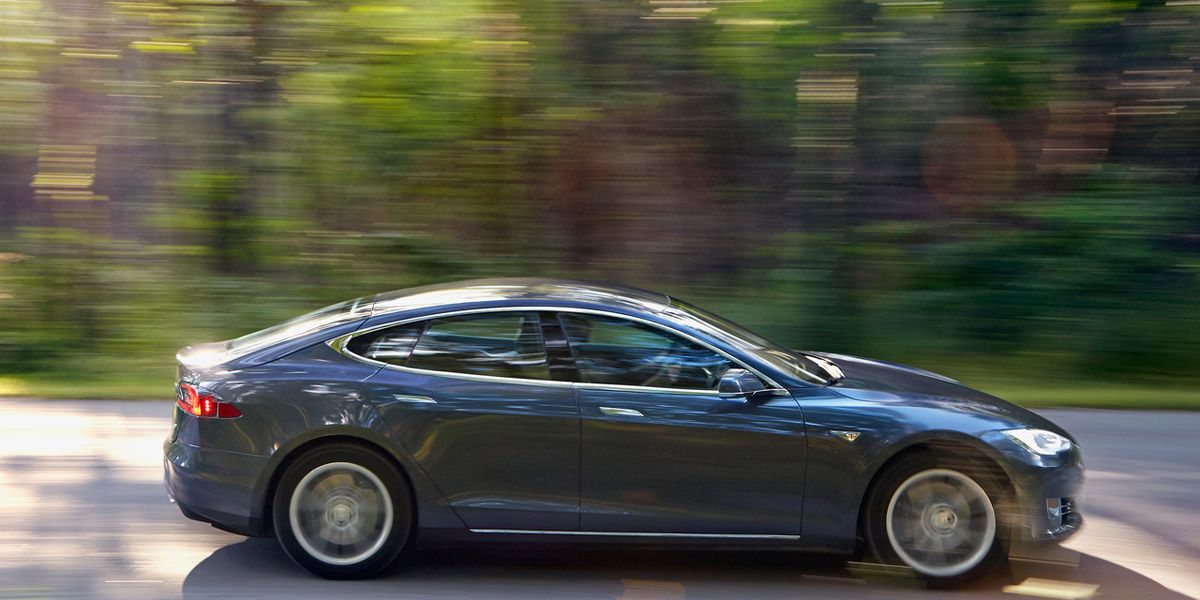 Beroemdheid aluminium dramatisch Tesla Model S 60: 2015 10Best Cars &#8211; Feature &#8211; Car and Driver