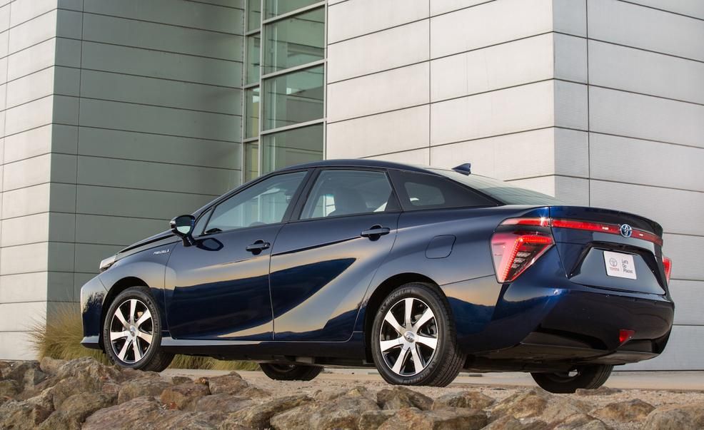 Toyota mirai 2017 deals price