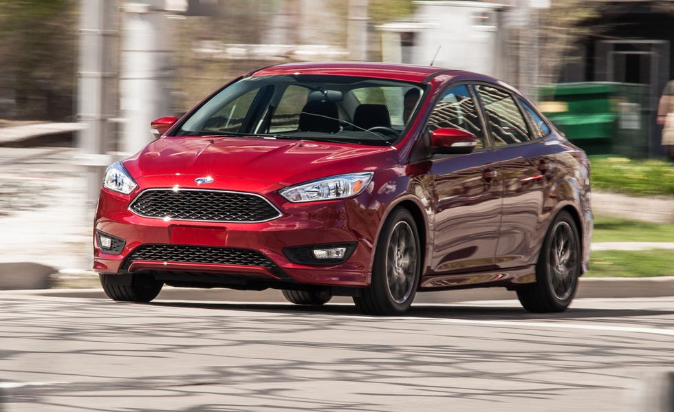 2015 Ford Focus SE 1.0L EcoBoost Sedan Test – Review – Car and Driver