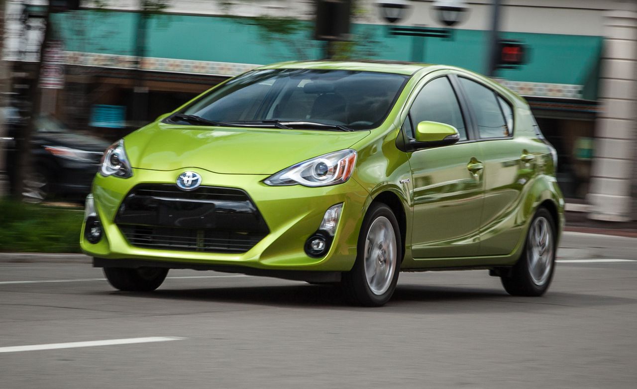 2019 Toyota Prius C Review, Pricing, and Specs