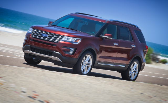 16 Ford Explorer First Drive 11 Review 11 Car And Driver