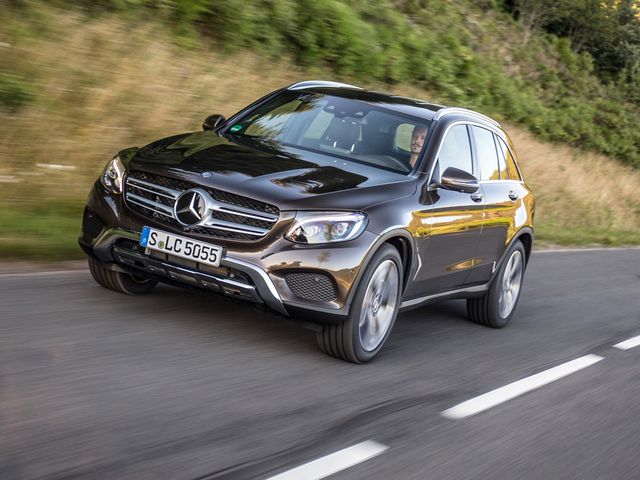 2019 Mercedes Benz Glc Class Review Pricing And Specs