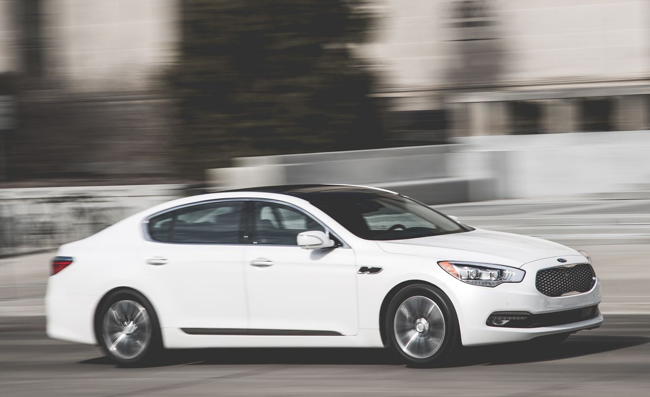 2016 Kia K900 V 6 Test 8211 Review Car And Driver