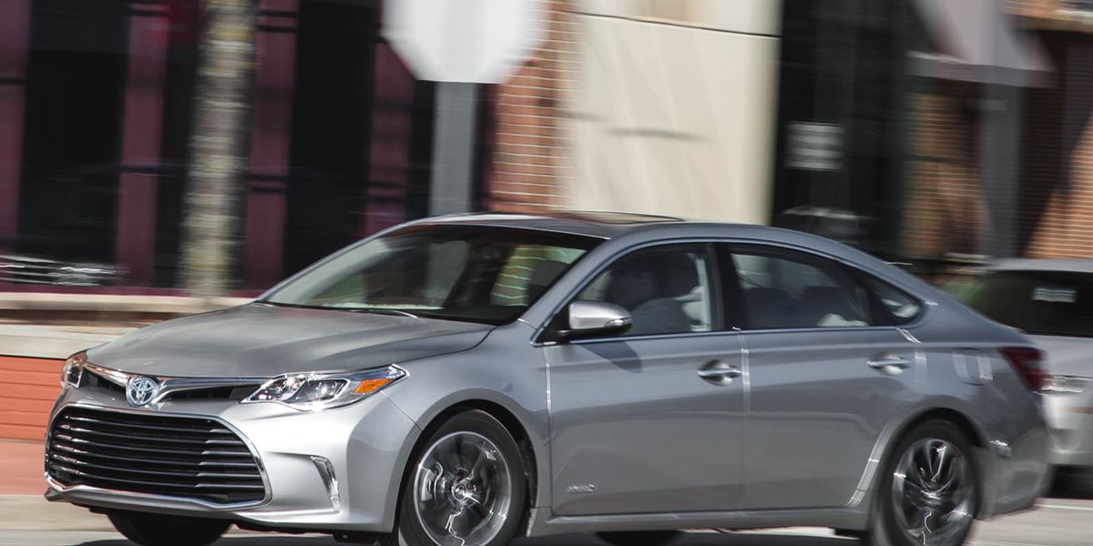 2016 Toyota Avalon Hybrid Test Review Car and Driver