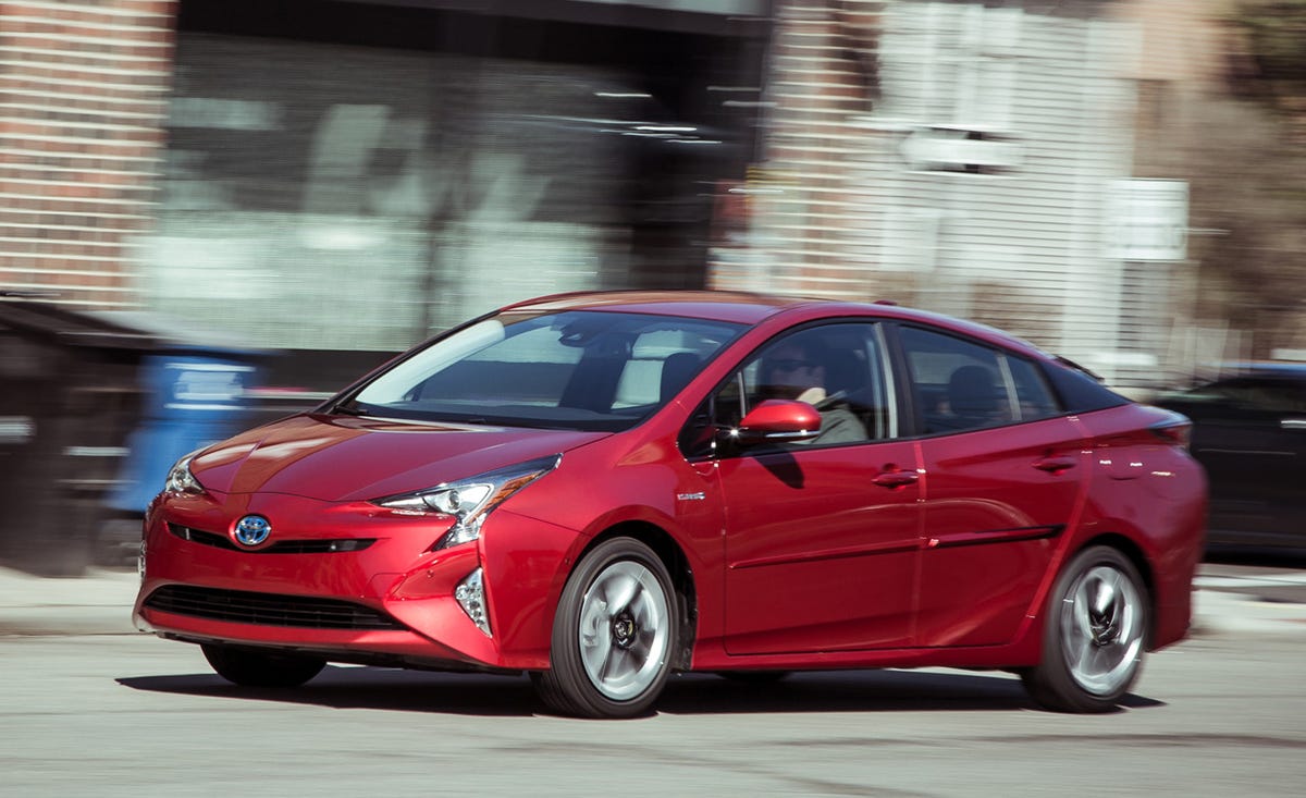 2016 Toyota Prius Four Touring Review