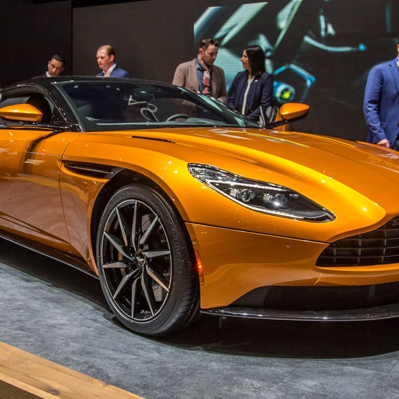 2016 Aston Martin Vulcan Photos and Info – News – Car and Driver