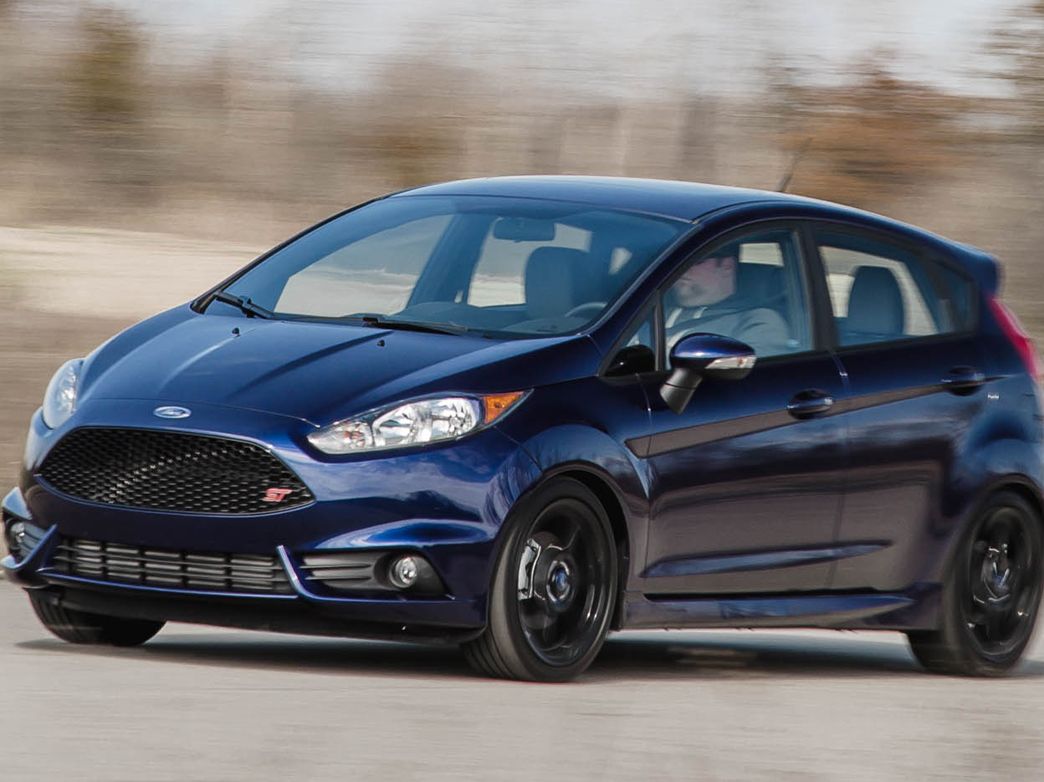 https://hips.hearstapps.com/hmg-prod/amv-prod-cad-assets/images/16q2/667349/2016-ford-fiesta-st-quick-take-review-car-and-driver-photo-667613-s-original.jpg?fill=4:3&resize=1200:*