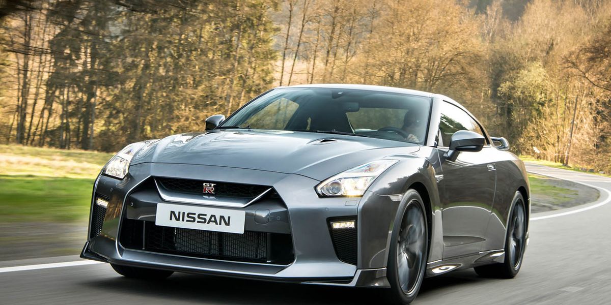 17 Nissan Gt R First Drive 11 Review 11 Car And Driver