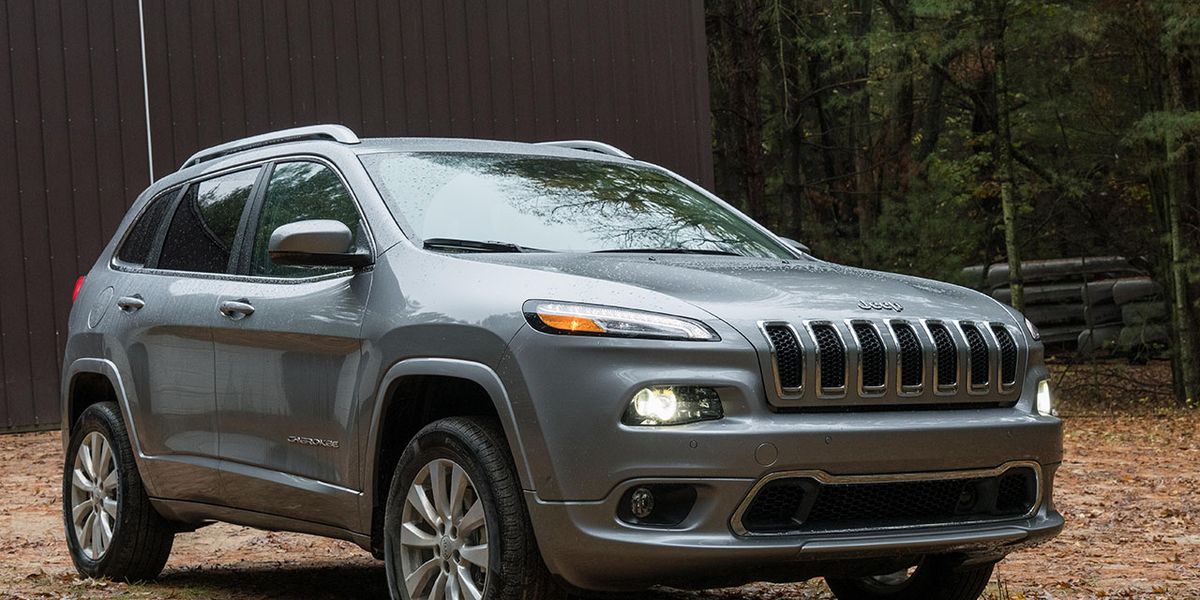 17 Jeep Cherokee Overland 4x4 Tested 11 Review 11 Car And Driver