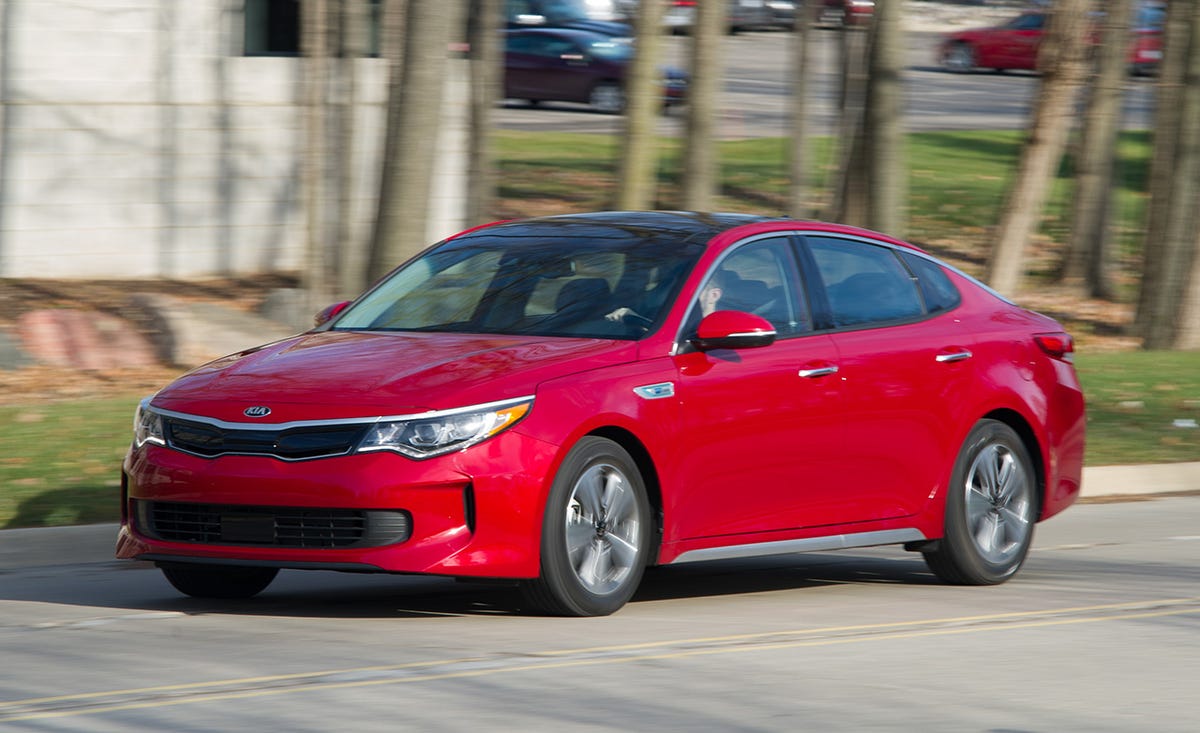 2017 Kia Optima Hybrid Tested Review Car And Driver