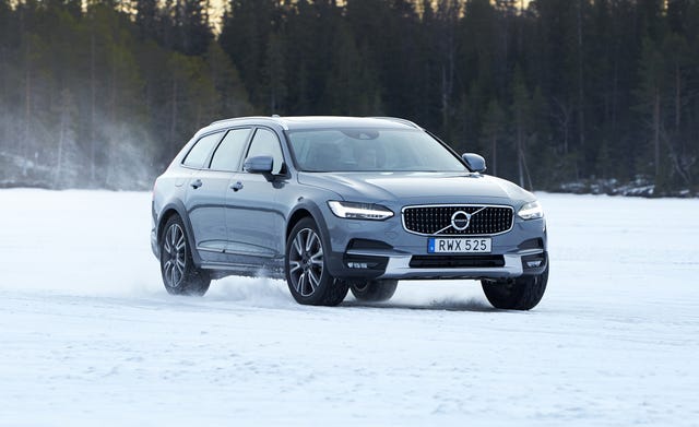 First Drive: 2017 Volvo V90 Cross Country in Sweden's Frozen North