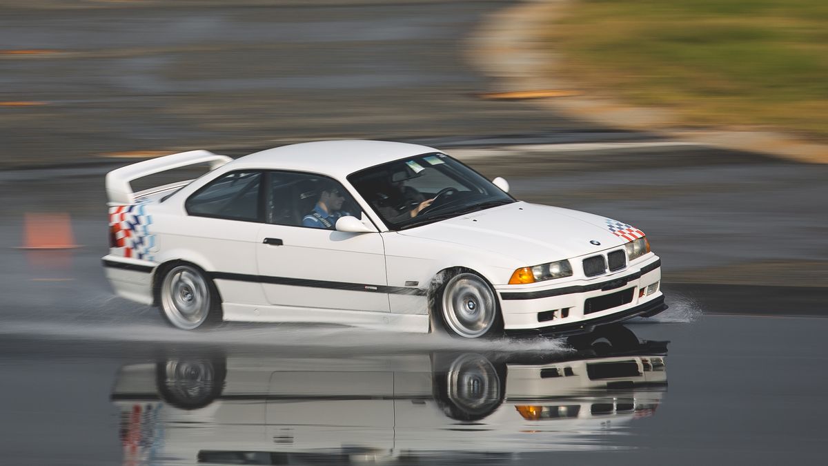 How to Build an E36 Drift Car? – Where to Start and What to Get –