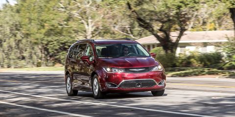 2017 Chrysler Pacifica Long Term Test Review Car And Driver