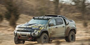 Land vehicle, Vehicle, Car, Off-roading, Regularity rally, Pickup truck, Off-road vehicle, Automotive tire, Toyota, Automotive design, 