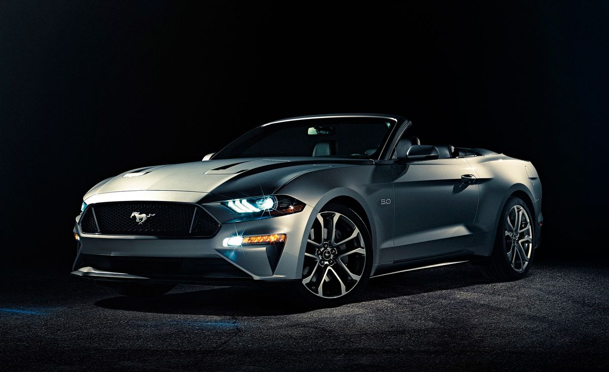 2018 ford mustang convertible