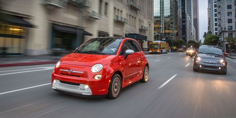 2017 Fiat 500e Review Car And Driver