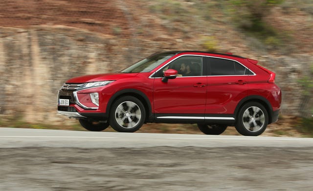 Драйв мицубиси. Митсубиси Эклипс кросс 2018. Mitsubishi Eclipse Cross 2018. Митсубиси Eclipse Cross 2018. Mitsubishi Eclipse 2019.