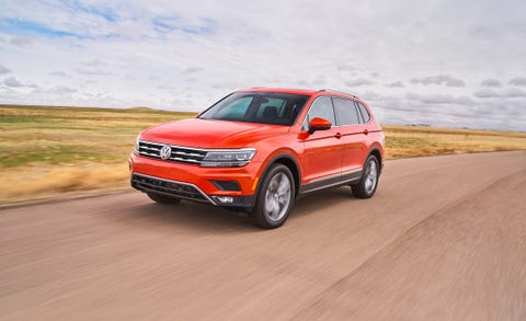 18 Volkswagen Tiguan First Drive Review Car And Driver