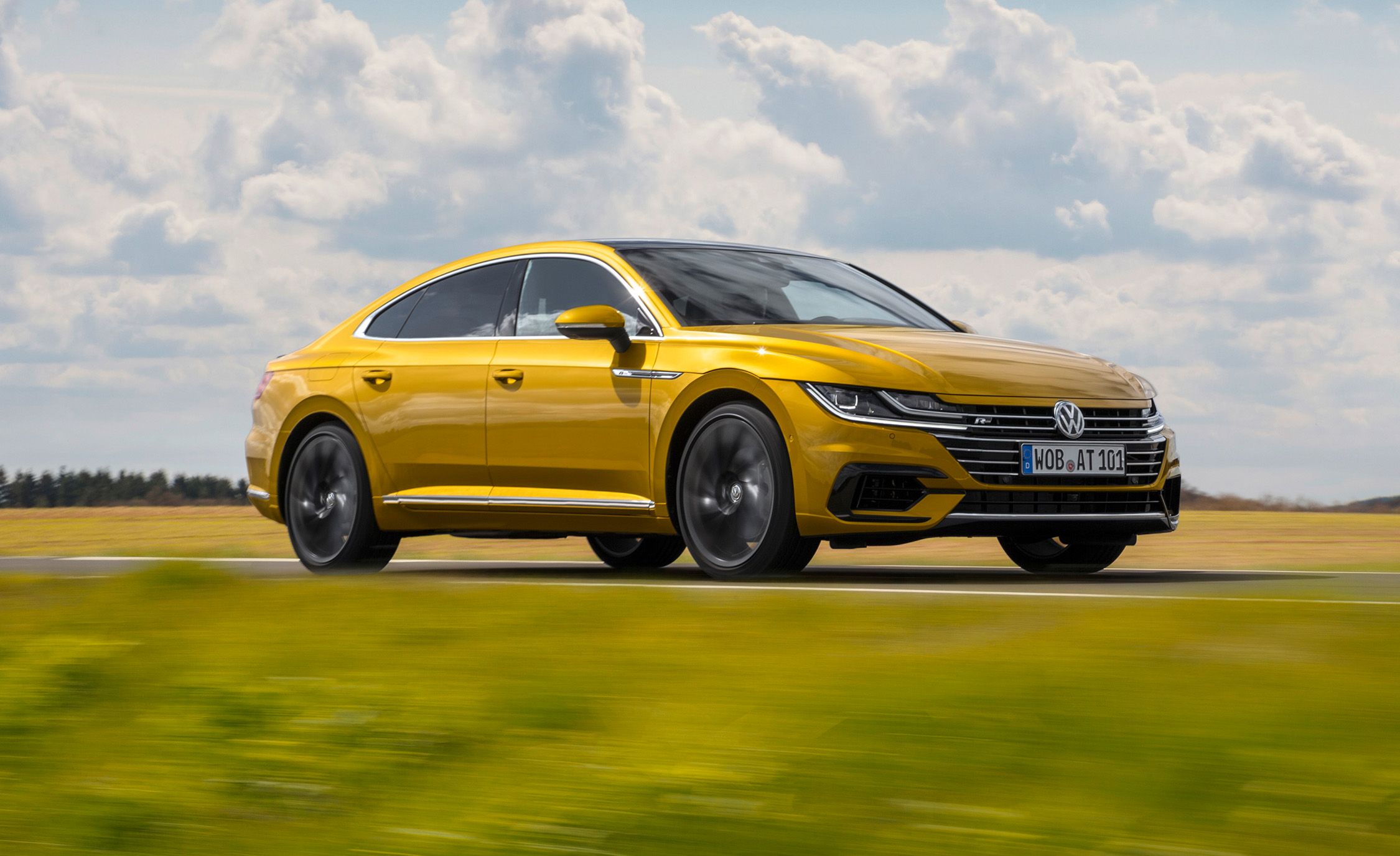 Volkswagen Arteon review: what's a base-spec car like? Reviews