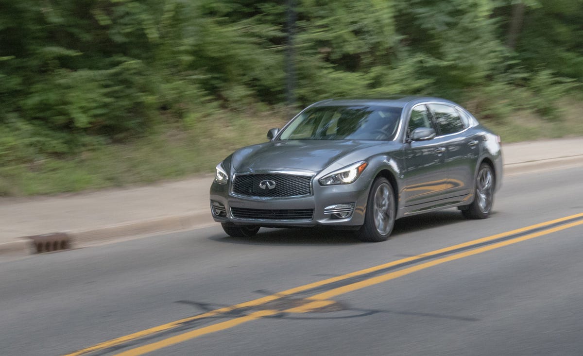 17 Infiniti Q70l 5 6 Awd Test Review Car And Driver