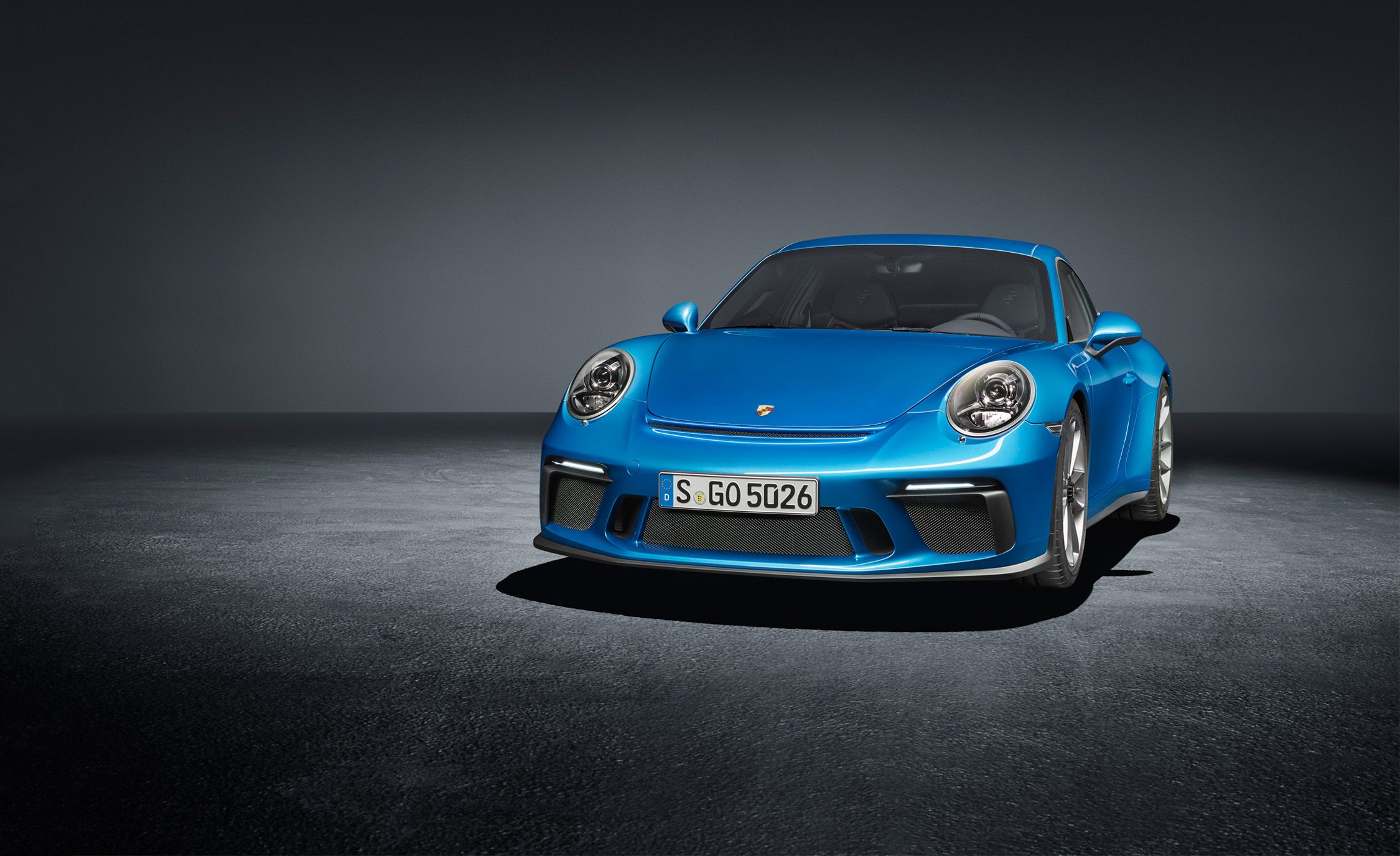 2018 Porsche 911 Gt3 Touring Photos And Info News Car And Driver