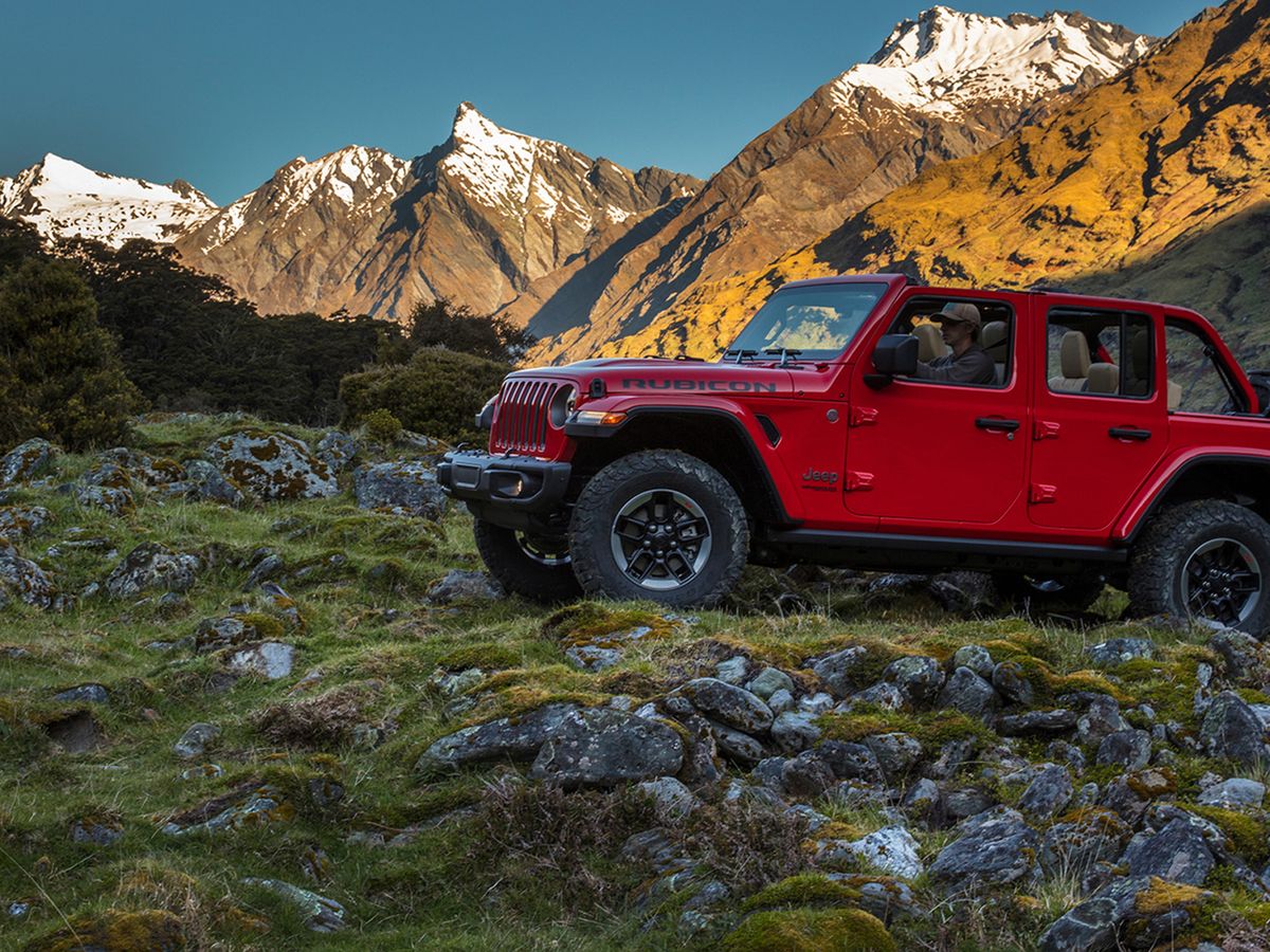 2018 Jeep Wrangler JL Finally Unveiled: All the Details, All the Photos! |  News | Car and Driver