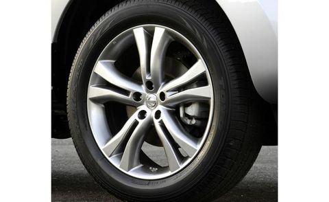 Tire, Wheel, Automotive tire, Automotive design, Automotive wheel system, Alloy wheel, Automotive exterior, Rim, Spoke, Synthetic rubber, 