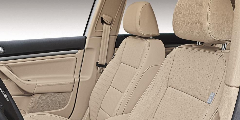 Car seat, Head restraint, Car seat cover, Vehicle door, Seat belt, Luxury vehicle, 