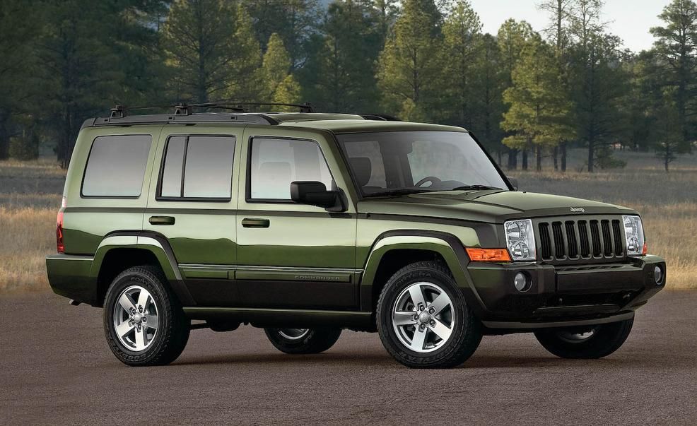 2010 Jeep Commander Review, Pricing and Specs