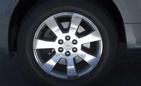 Tire, Wheel, Automotive tire, Automotive wheel system, Alloy wheel, Automotive design, Rim, Synthetic rubber, Spoke, Tread, 