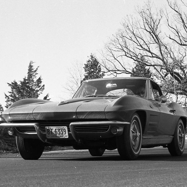 1963 chevrolet corvette sting ray