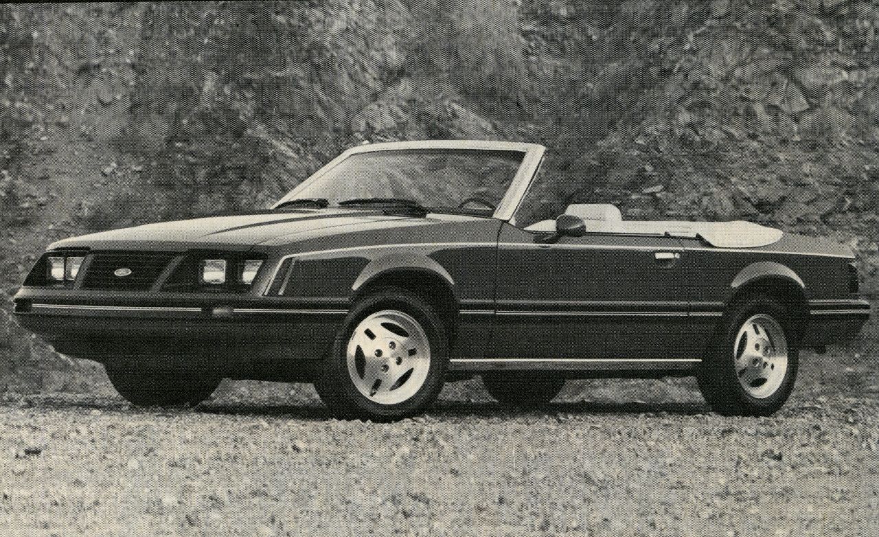 1983 mustang convertible interior