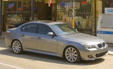 2008-bmw-550i-photo-149428-s-original.jpg?fill=2:1&resize=1200:*