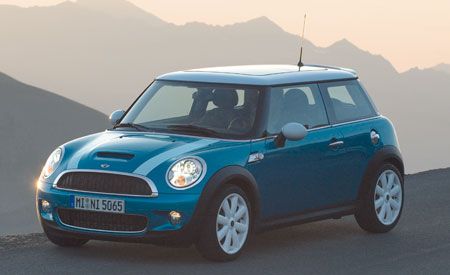 07 Mini Cooper And Mini Cooper S Unveiled