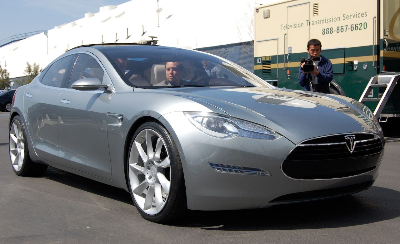 Tesla Model S 5YJS 2012-2023 Einstiegsleisten festverdrahtet