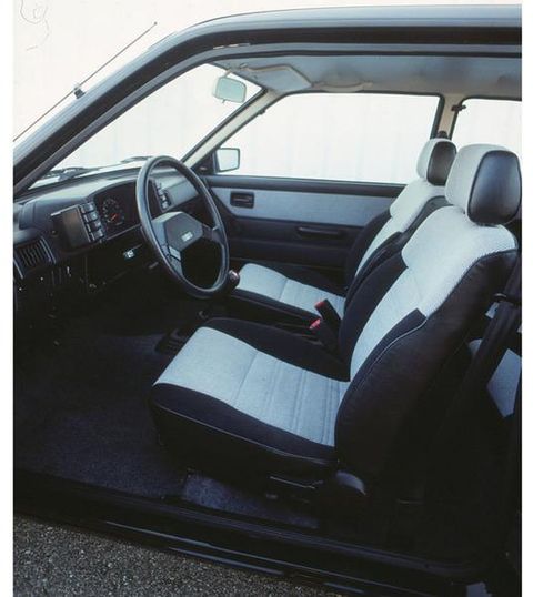 1988 subaru justy rs 4wd interior