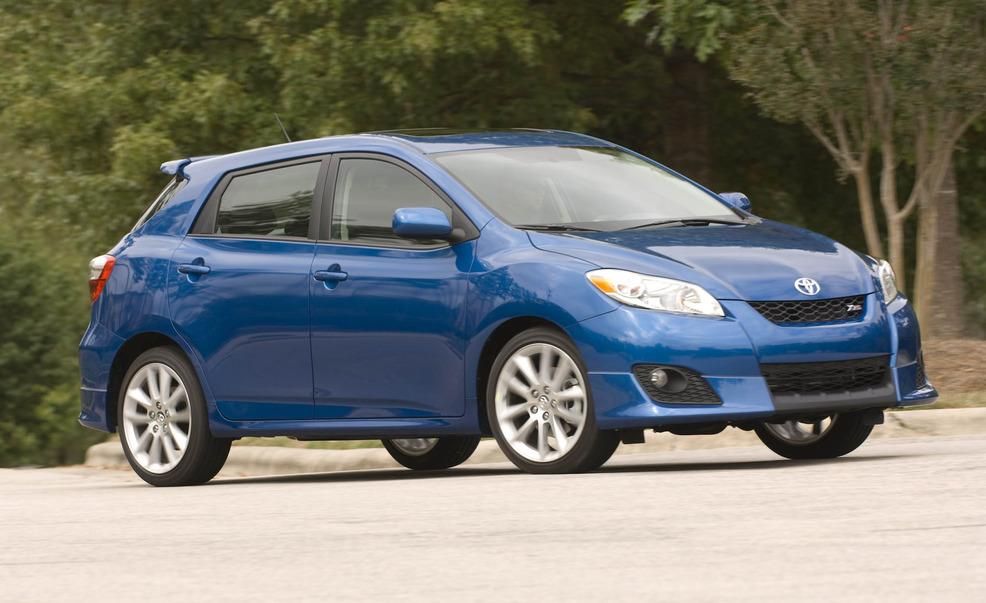Toyota Matrix Features And Specs Car And Driver