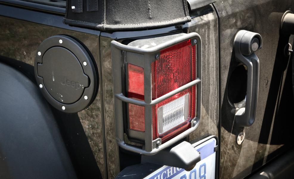 2013 Jeep Wrangler Moab Edition: The 'Tweener