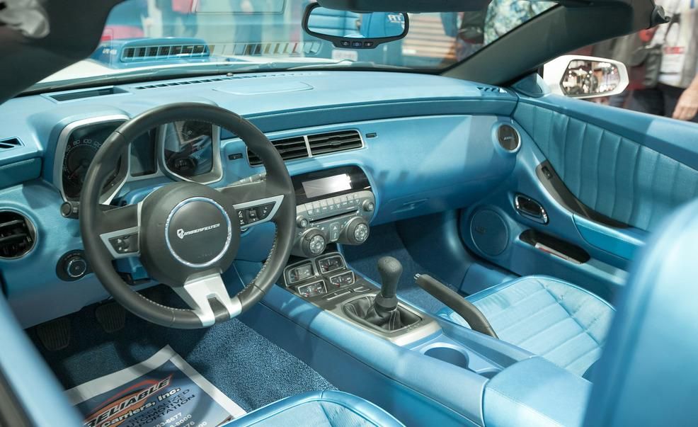 camaro 2011 interior
