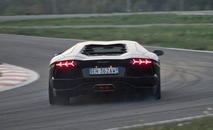 lamborghini 2012 aventador