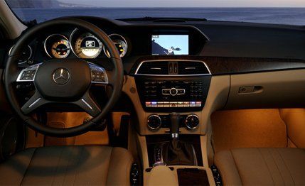 12 Mercedes Benz C Class Drive Ndash Reviews Ndash Car And Driver