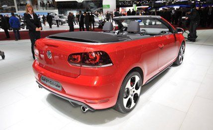 13 Volkswagen Golf Gti Cabriolet Photos And Info 11 News 11 Car And Driver